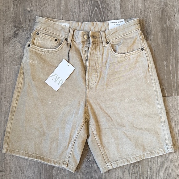 Zara Pants - ZARA Straight Shorts – Size 38 (Beige)